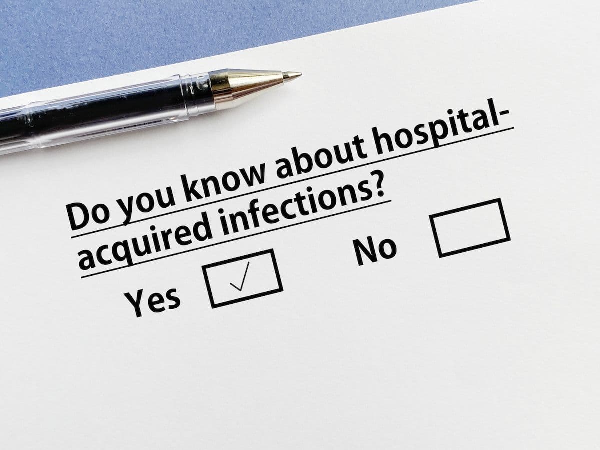 do you know about hospital acquired infections: © Richelle - stock.adobe.com